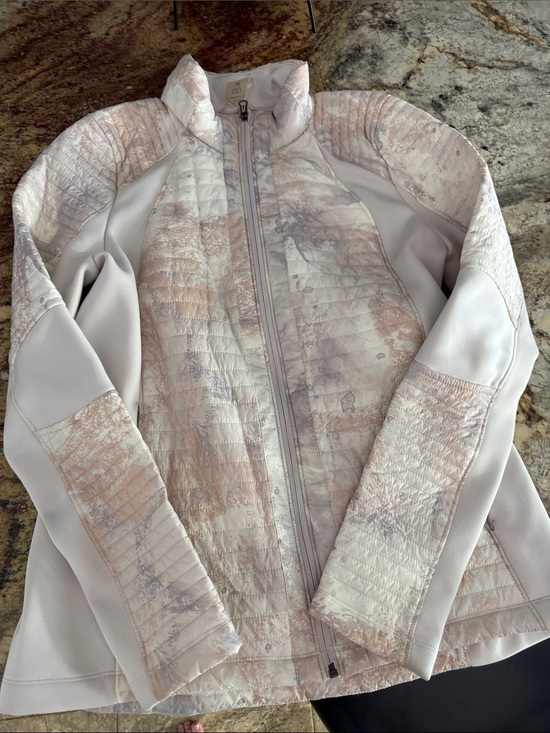 CALIA by Carrie Underwood Jackets & Blazers - CALIA by Carrie Underwood Light Blush Quilted Hybrid Jacket